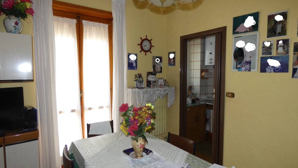 appartamento-libero-su-tre-lati-molto-luminoso
