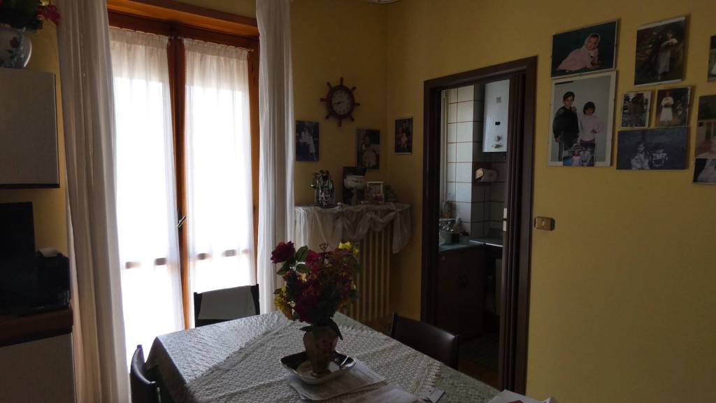appartamento-libero-su-tre-lati-molto-luminoso