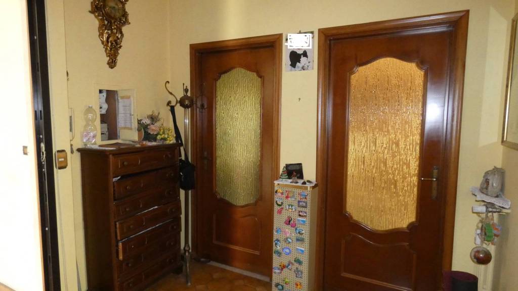 appartamento-libero-su-tre-lati-molto-luminoso