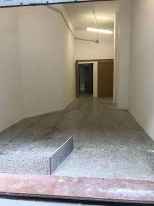 ampio-negozio-in-crocetta