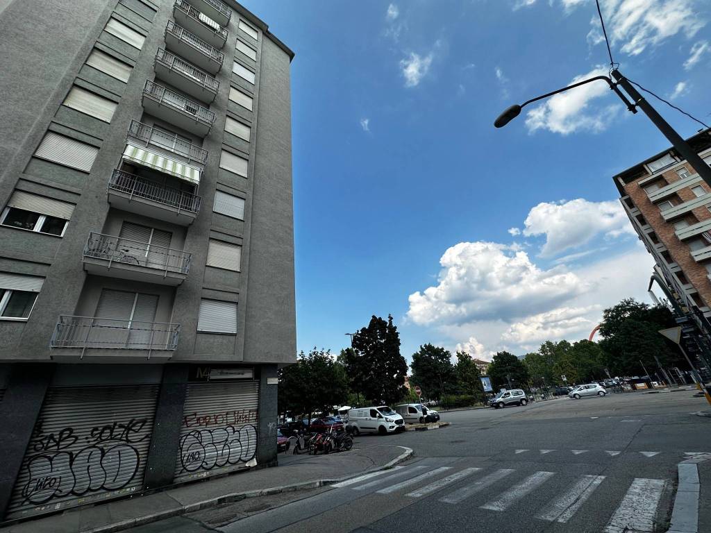 quadrilocale-piazza-galimberti-1
