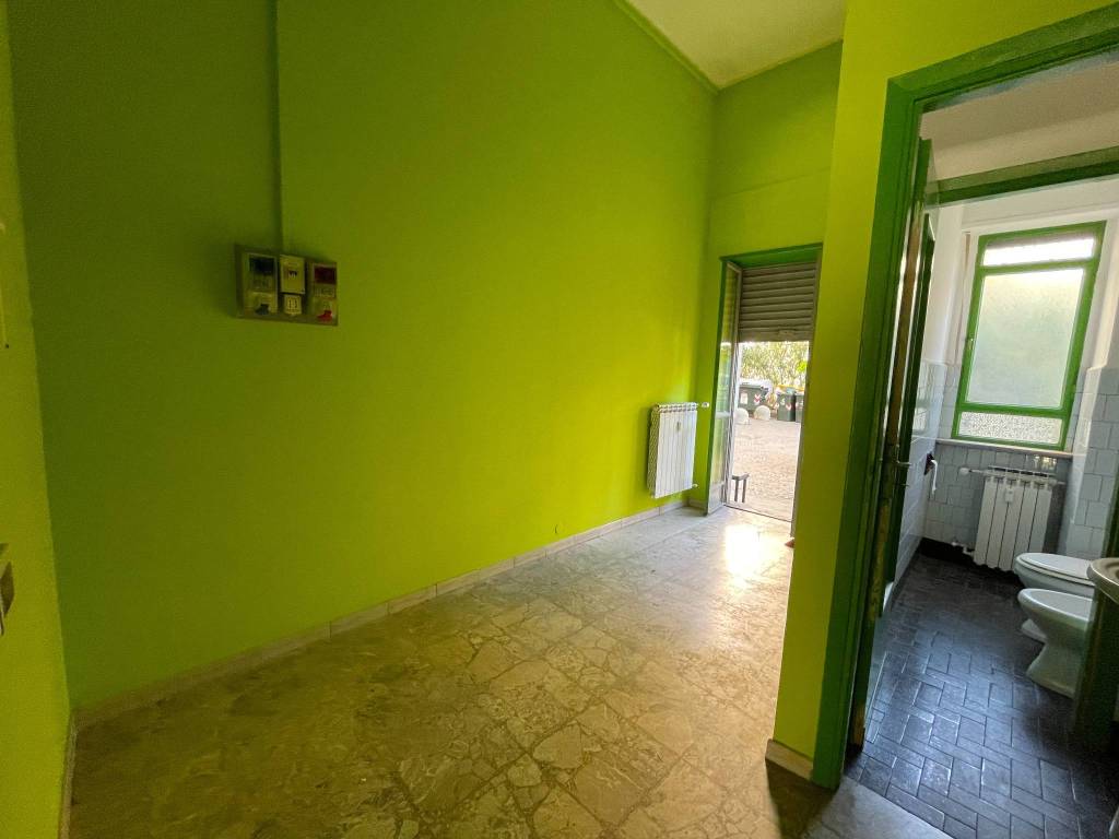 locale-commerciale-crocetta