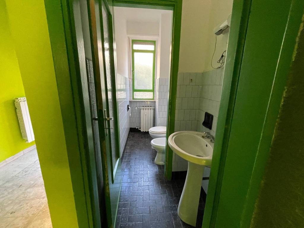 locale-commerciale-crocetta