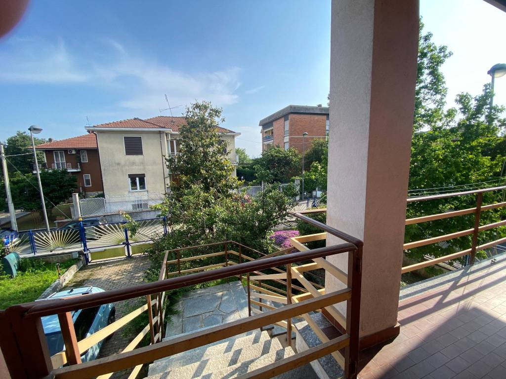 villa-bifamiliare